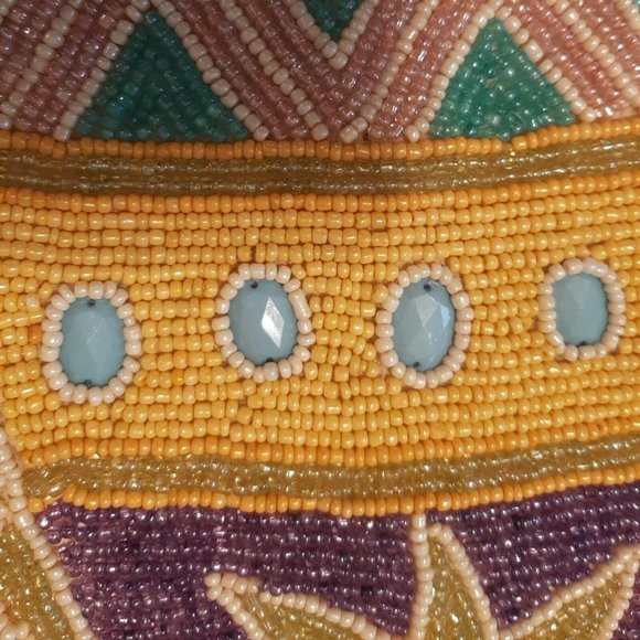 Jewelled Easter Egg Table Runner Beaded Floral - Picture 8 of 13